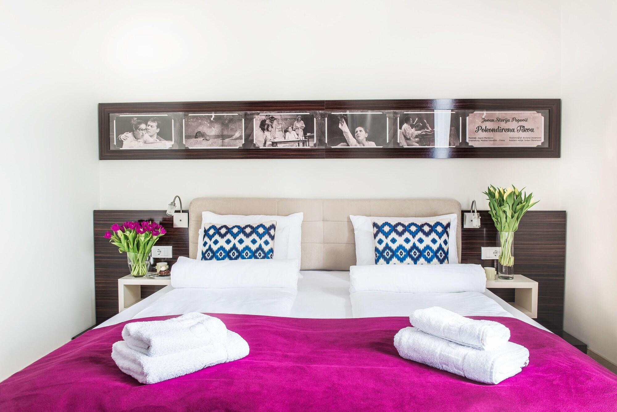 Hotel Theater Belgrade Garni Eksteriør billede