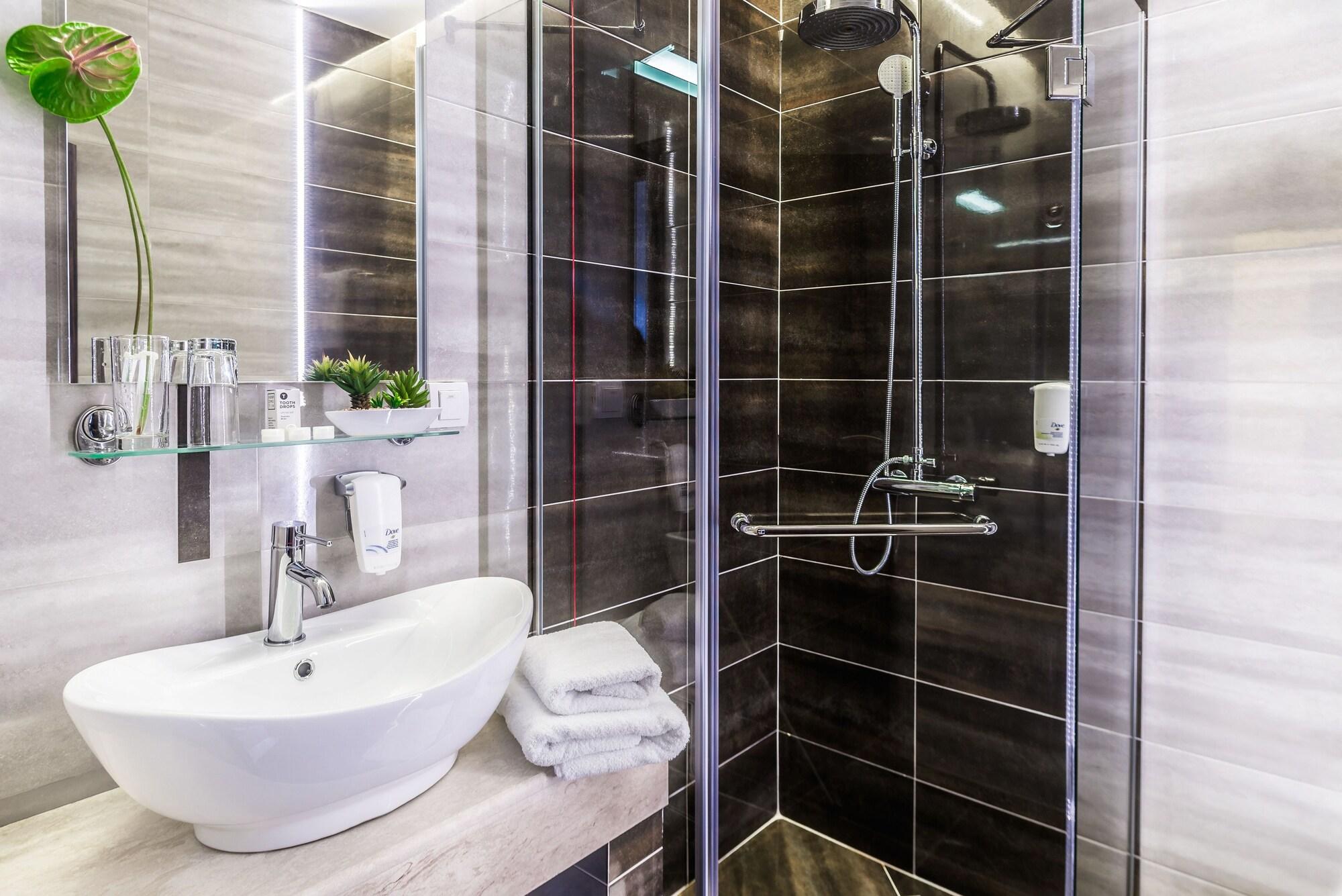 Hotel Theater Belgrade Garni Eksteriør billede