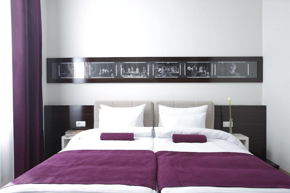 Hotel Theater Belgrade Garni Eksteriør billede