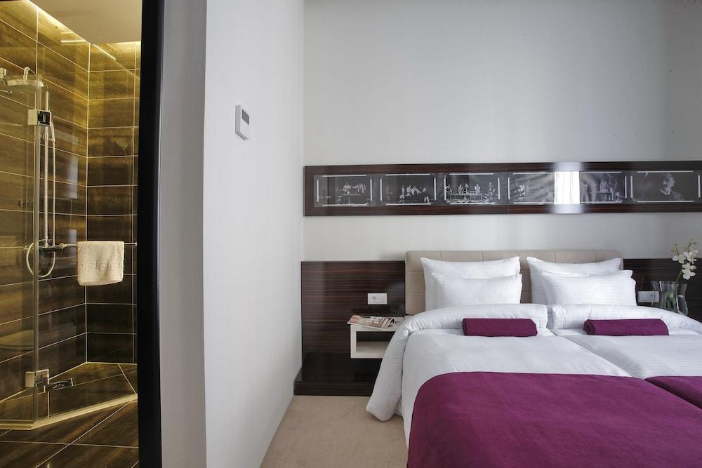 Hotel Theater Belgrade Garni Eksteriør billede